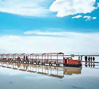 青海 チャカ塩湖