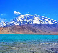新疆 カラクリ湖