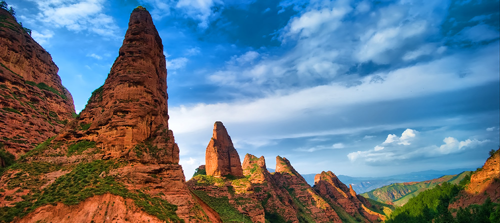 青海　カンブラ丹霞地質公園（坎布拉国家地質公園）