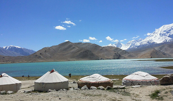 新疆　カシュガル　カラクリ湖