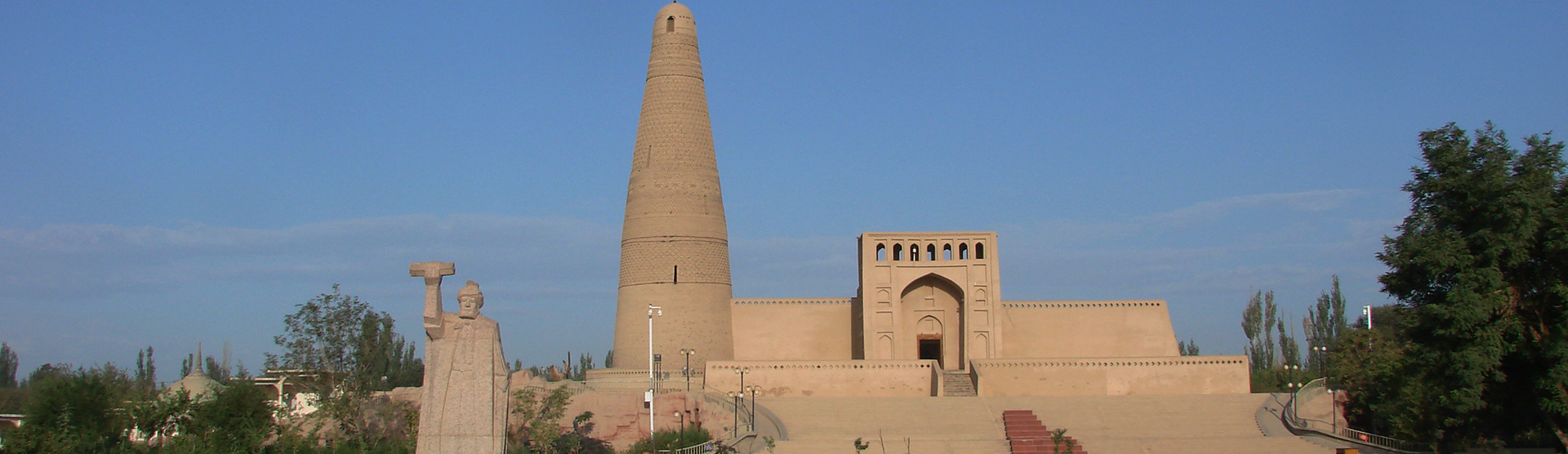 新彊トルファン　蘇公塔