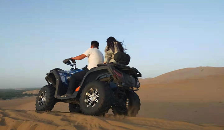 敦煌砂漠キャンプ