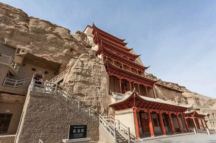 敦煌莫高窟１日観光ツアー