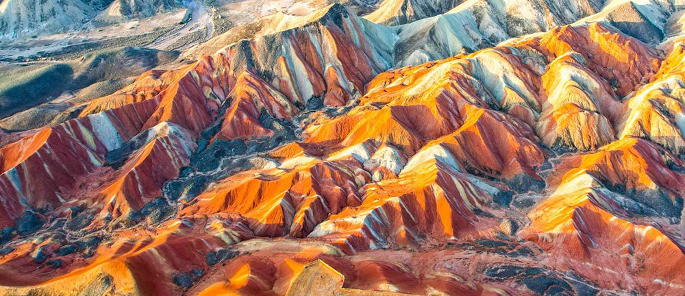 張掖七彩丹霞・嘉峪関・敦煌の旅